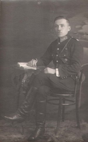 Policjant Stanisław Gądek