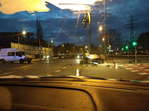 Zdjęcia z wypadku przy ul. Powstańców Warszawy