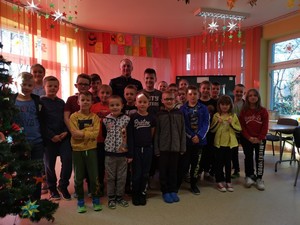 Spotkanie z uczestnikami półkolonii organizowanej w świetlicy Ogródka Jordanowskiego w Krośnie.