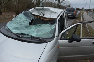 Uszkodzony samochód daewoo matiz