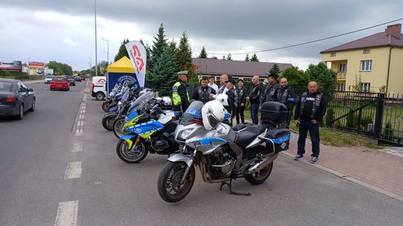 Akcja motocyklistów i policjantów ruchu drogowego