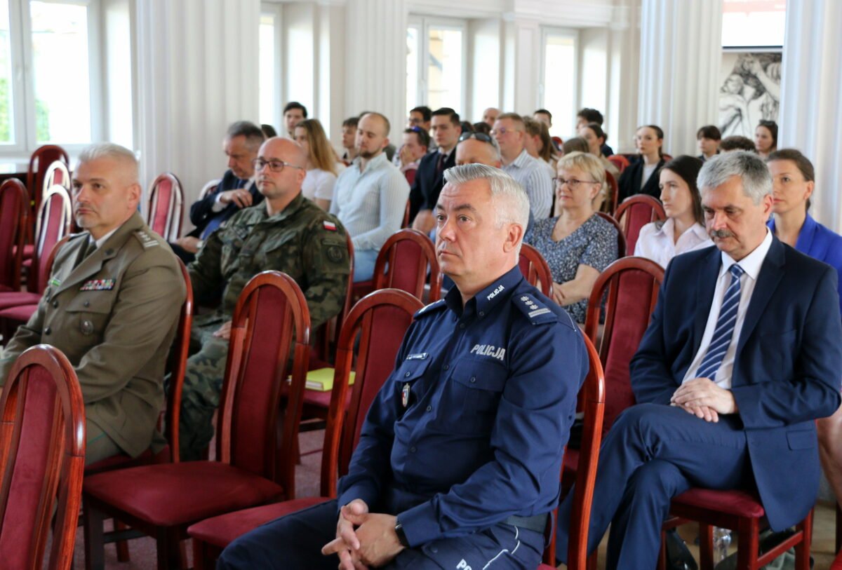 Konferencja Naukowa „Aktualne Wyzwania Legislacyjne” - Aktualności ...