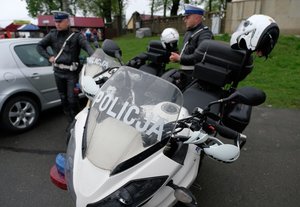 Policjanci na rozpoczęciu sezonu motocyklowego