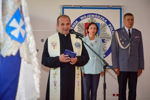 Policjanci podczas uroczystego ślubowania