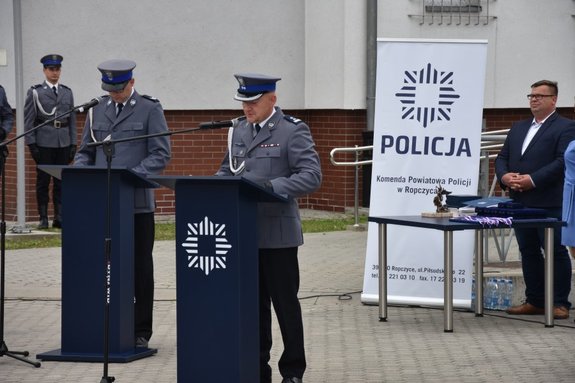 uroczysty apel z okazji obchodów Święta Policji