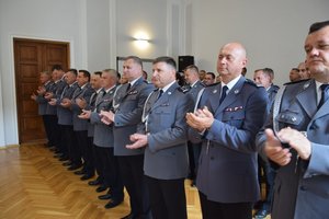 Uroczyste pożegnanie inspektora Tadeusza Szymanka w auli Komendy Wojewódzkiej Policji w Rzeszowie