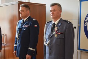 Uroczyste pożegnanie inspektora Tadeusza Szymanka w auli Komendy Wojewódzkiej Policji w Rzeszowie