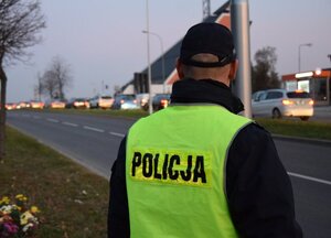 Policjant podczas działań "Listopadowy weekend"
