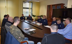 Spotkanie policjantów i przedstawicieli klubów piłkarskich