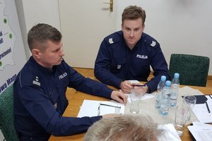 Uczestnicy spotkania podsumowującego polsko-słowackie patrole policyjne