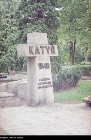 Krzyż Katyński Zdj. NAC
