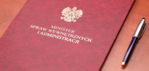 logo ministerstwa spraw wewnętrznych i administracji
