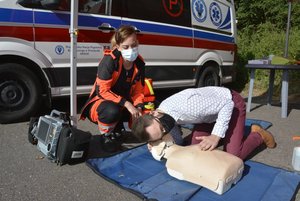 trzy zdjęcia z działań Road Safety Days