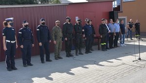 Posumowanie wspólnych działania  zbiórka na placu  Zakładu Eksploatacji Kruszywa w Gniewczynie Łańcuckiej