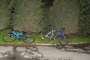 uszkodzenia rowerów uczestniczących z zderzeniu na ul. Malinowa Góra w Krośnie