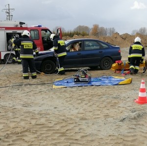Prowadzenie akcji ratowniczej podczas wypadku drogowego
