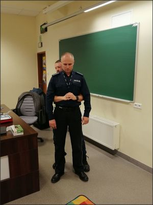 Spotkanie policjantów z klasami mundurowymi