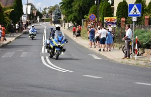 Policyjne motocykle na drodze