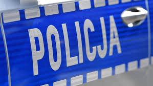 Zdjęcie przedstawia napis POLICJA w kolorze białym na niebieskim tle