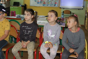 &quot;Bezpieczna droga do szkoły&quot;- spotkania z uczniami szkoły podstawowej nr 8 i 11 w Tarnobrzegu.