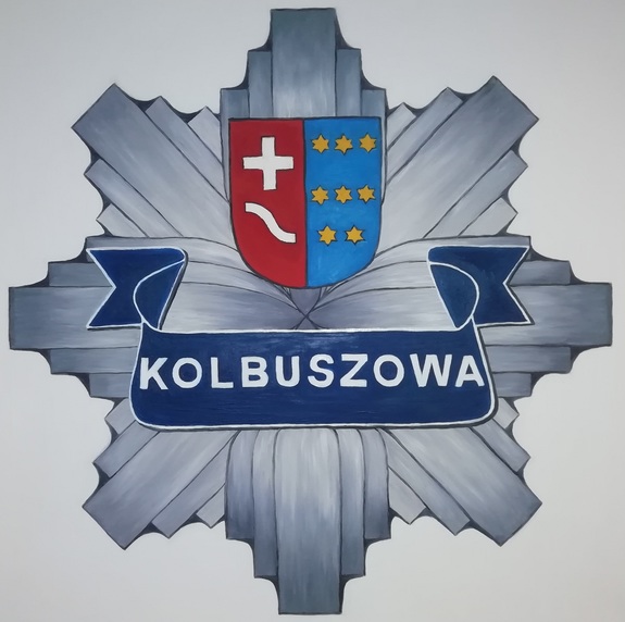 zdjęcie przedstawiające gwiazdę policyjną z herbem powiatu kolbuszowskiego