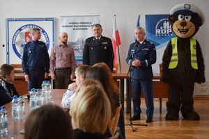 Nagrodzeni w konkursie podczas uroczystego wręczenia nagród.