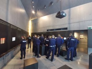 Seminarium dla policjantów w Muzeum w Markowej z okazji Międzynarodowego Dnia Praw Człowieka