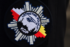 Policyjni kontrterroryści podczas ćwiczeń