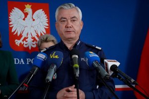 Konferencja o kwestiach związanych z zapewnieniem bezpieczeństwa podczas egzaminów maturalnych w naszym województwie rozmawiali dziś członkowie Wojewódzkiego Zespołu Zarzadzania Kryzysowego. Uczestnicy konferencji