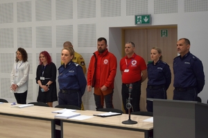 Policjanci podczas konkursu na auli Oddziału Prewencji Policji w Rzeszowie