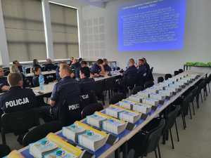 Szkolenie dla policyjnych koordynatorów ds. profilaktyki społecznej, nieletnich i patologii oraz procedury „Niebieskie Karty” - na zdjęciu uczestnicy