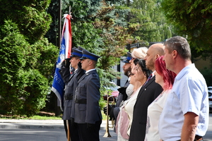 uczestnicy uroczystości pod komendą wojewódzką w Rzeszowie