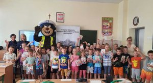 Policjanci na spotkaniu z dziećmi