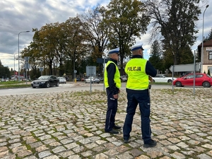 akcja Wszystkich świętych policjanci przy cmentarzach