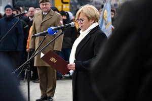 Uczestnicy uroczystości na Placu Farnym w Rzeszowie