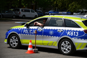 policjanci podczas konkursu