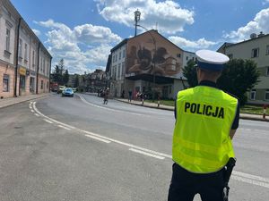 Policjanci zabezpieczali wyścigi kolarskie