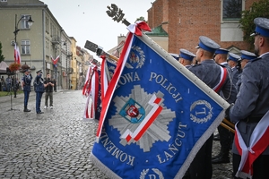 Policjanci i zaproszeni goście podczas Święta Policji w Rzeszowie