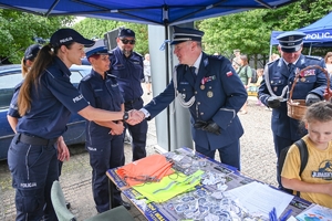 Policjanci i zaproszeni goście podczas Święta Policji w Rzeszowie