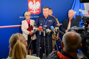 Briefing Wojewody i przedstawicieli służb.