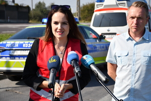 Działania podkarpackich policjantów na drodze krajowej nr 94 w Krasnem  w ramach akcji ROADPOL Safety Days