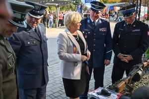 Zaproszeni goście i uczestnicy XI Podkarpackiego Młodzieżowego Święto Bezpieczeństwa Wewnętrznego