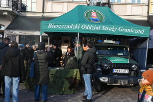 Policjanci biorący udział w 33. Finale