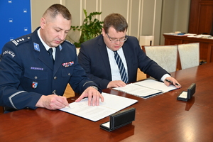 Komendant Wojewódzki Policji oraz Rektor Uniwersytetu Rzeszowskiego