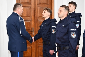 Policjanci podczas ślubowania w auli Komendy Wojewódzkiej Policji w Rzeszowie.