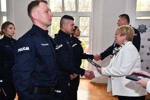 Policjanci podczas ślubowania w auli Komendy Wojewódzkiej Policji w Rzeszowie.