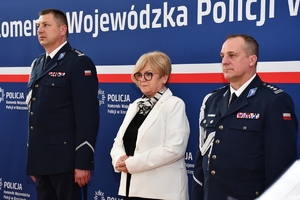 Policjanci podczas ślubowania w auli Komendy Wojewódzkiej Policji w Rzeszowie.