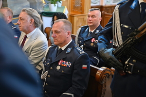 Policjanci i uczestnicy uroczystości Święta Policji w Rzeszowie