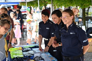 Policjanci i uczestnicy uroczystości Święta Policji w Rzeszowie