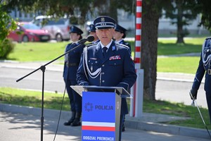 Policjanci i zaproszeni goście podczas obchodów Święta Policji w OPP Rzeszów